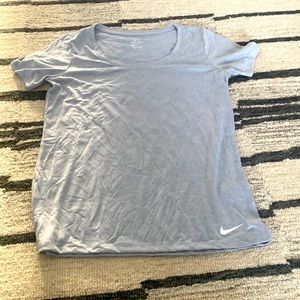 Nike Athletic Tee Womens Size Medium